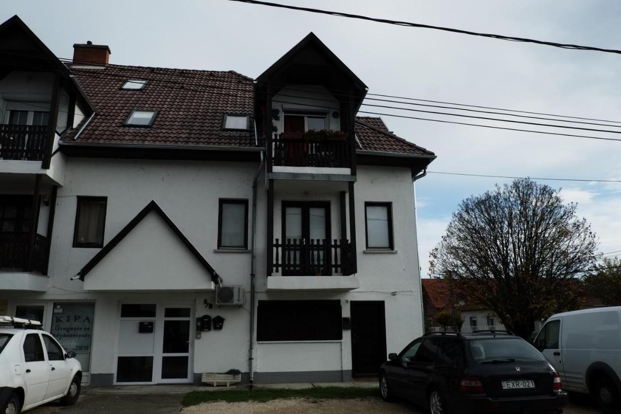Arany Sziget Apartman Siófok Esterno foto